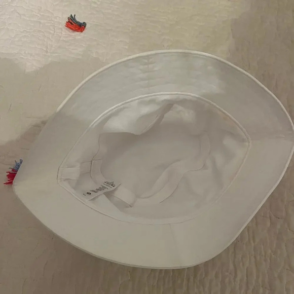 Lululemon White Bucket Hat - Picture 3 of 5